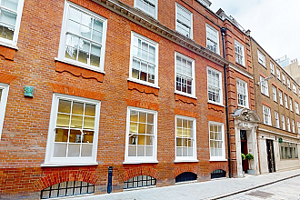Ironmonger Lane, Cannon Street, EC2V