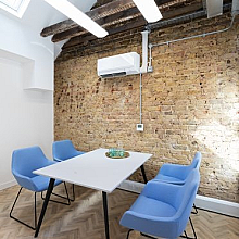 London City, Liverpool Street, EC2M