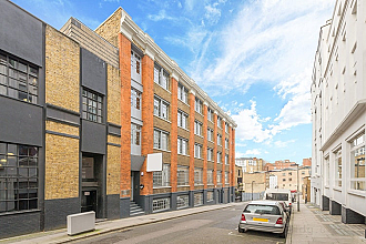Eyre Street Hill, Farringdon, EC1R