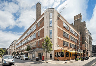Eastcastle Street, Fitzrovia, W1W