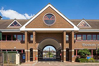 Station Road, Motspur Park, KT3