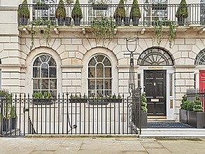 Portland Place, Mayfair, W1B