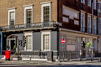 Cavendish Square, Bond Street, W1G