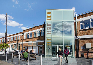 Power Road, Chiswick, W4