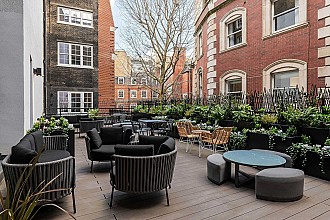 Frederick’s Place, Bank Station, EC2V