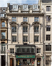 Queen Street, Mansion House, EC4N