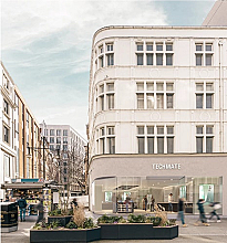 Oxford Street, Mayfair, W1C