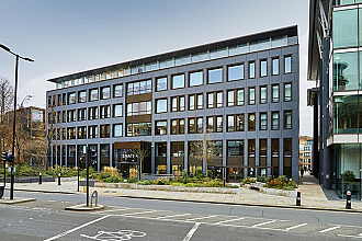 Queen Victoria Street, Mansion House, EC4V