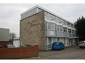Amberley Way, Hounslow, TW4
