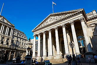 Royal Exchange, Bank Station, EC3V