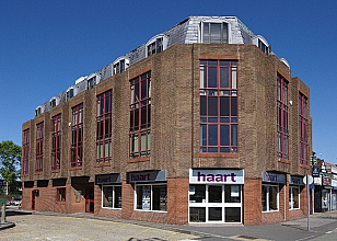 Uxbridge Road, Uxbridge, UB4