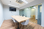 Serviced and Managed Offices Portman Close Mayfair W1H  744-2.png