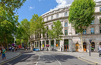 Charing Cross Road, Leicester Square, WC2H