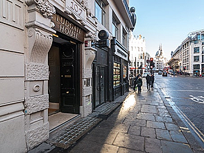 Fleet Street, Blackfriars, EC4A