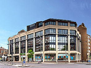 High Street, Kensington, W8