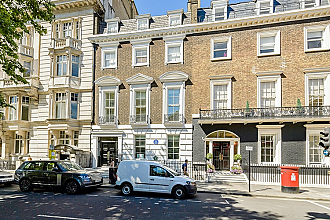 Cavendish Square, Marylebone, W1G