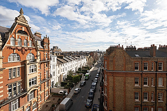 Kensington High Street, Kensington, W8