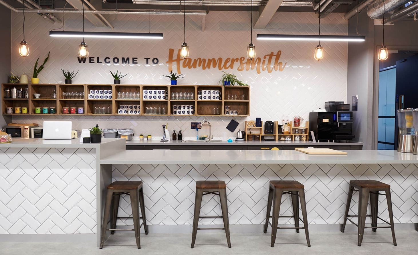 Why Hammersmith is a Hub for Growing Businesses: The Best Office Spaces Available