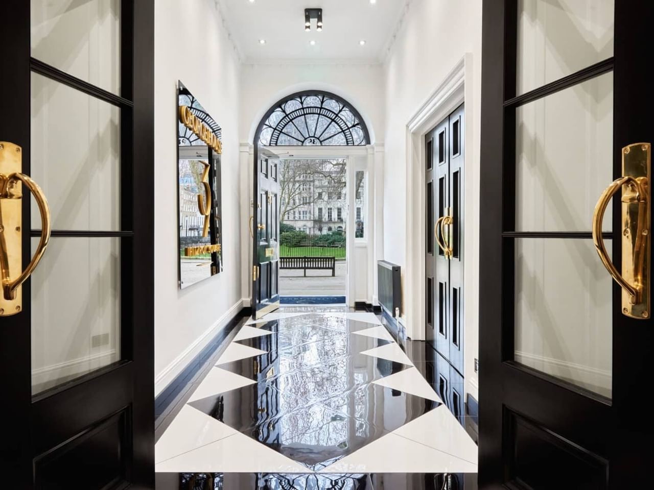Offices to Rent Portland Place, Mayfair, W1B