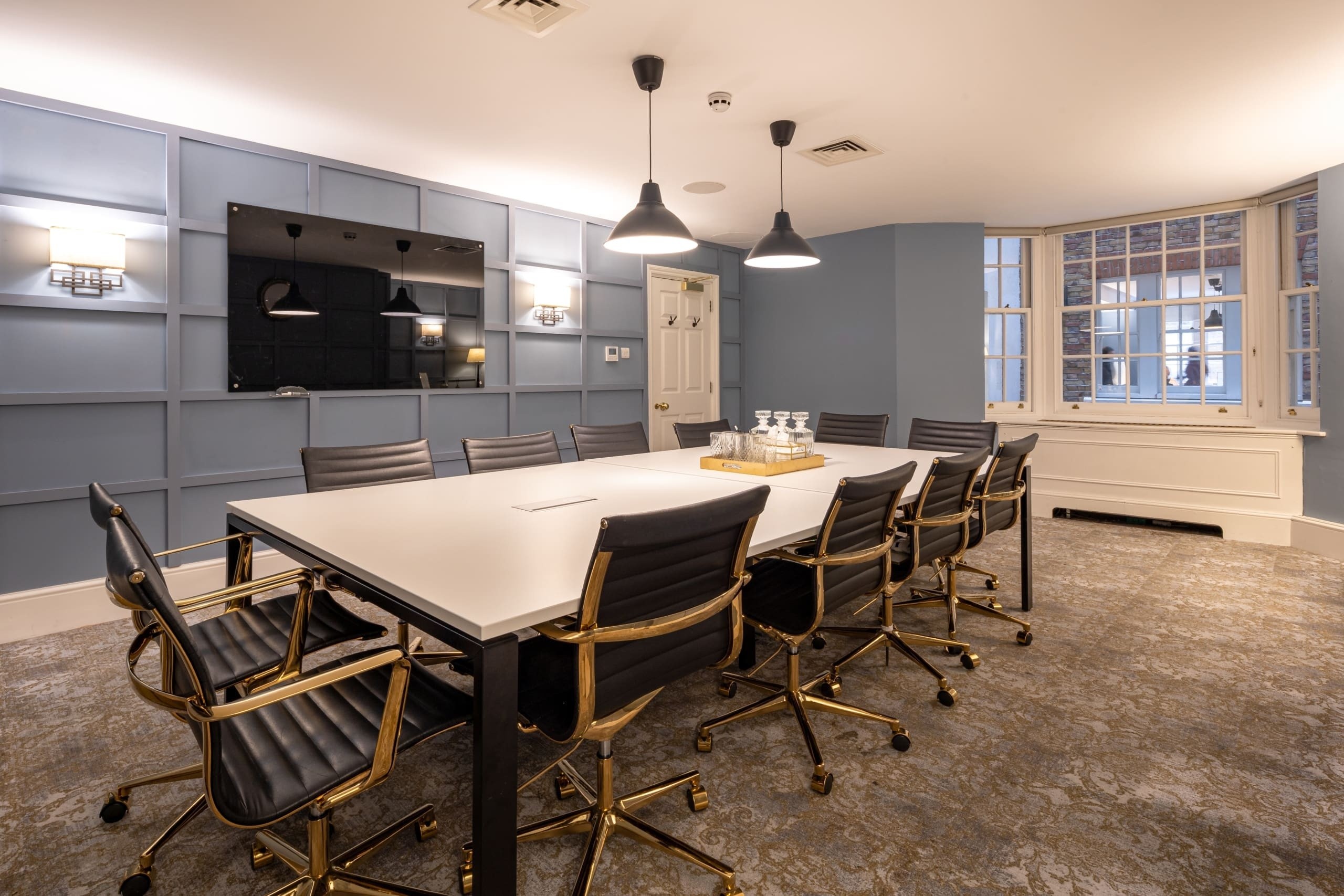 Top Private Office Spaces for Rent in Mayfair