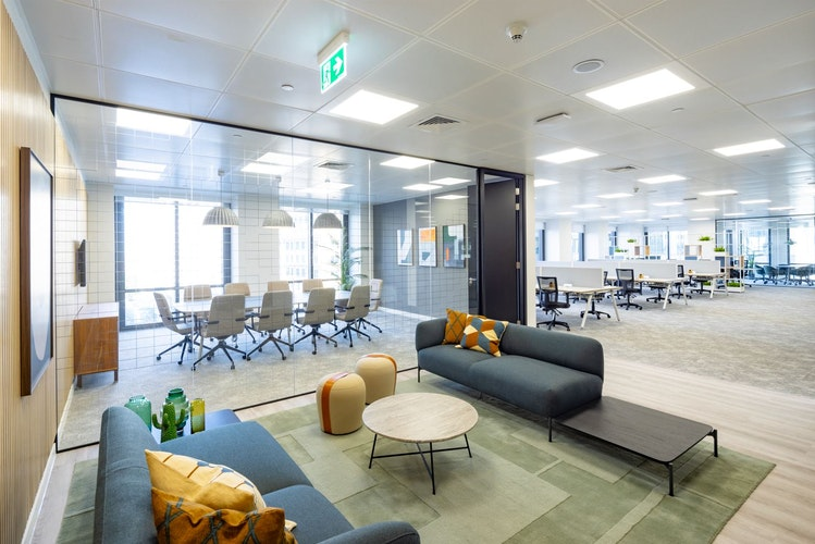 Canary Wharf E14 Office Space