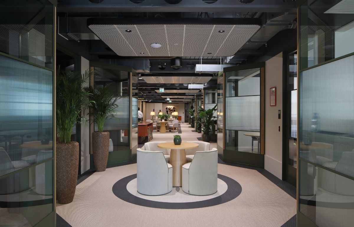prestigious office space London